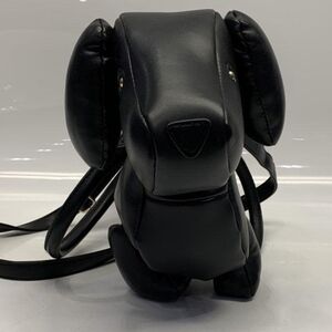 Source Unknown Black Dog-Shaped Crossbody Bag